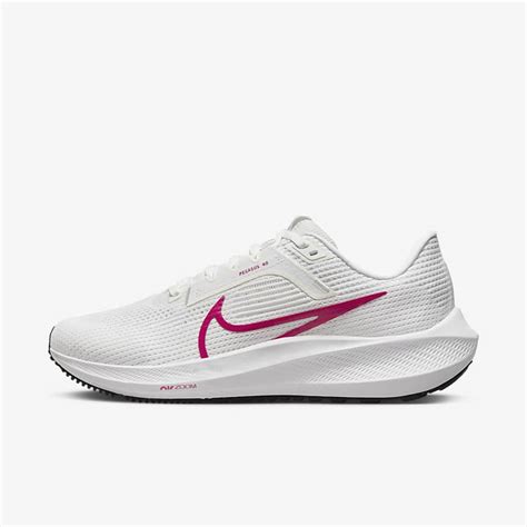 Nike Pegasus 40 Straßenlaufschuh für Damen. Nike CH